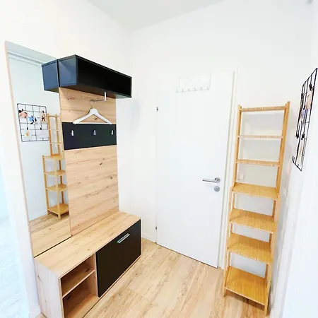 Contactless Self-check-in - Stayhere 11 Apartment *