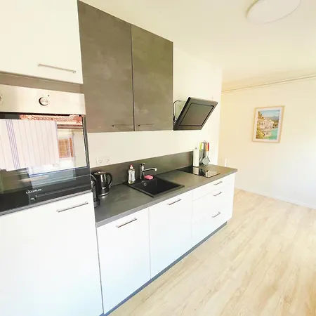 Apartment Contactless Self-check-in - Stayhere 11 *